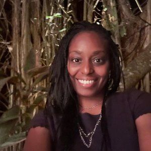 Meet your Posher, Tolonia